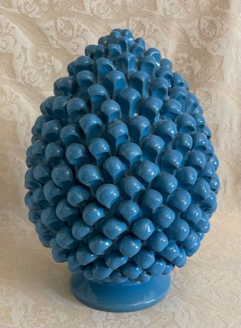 Pine cone h30 Light Blue