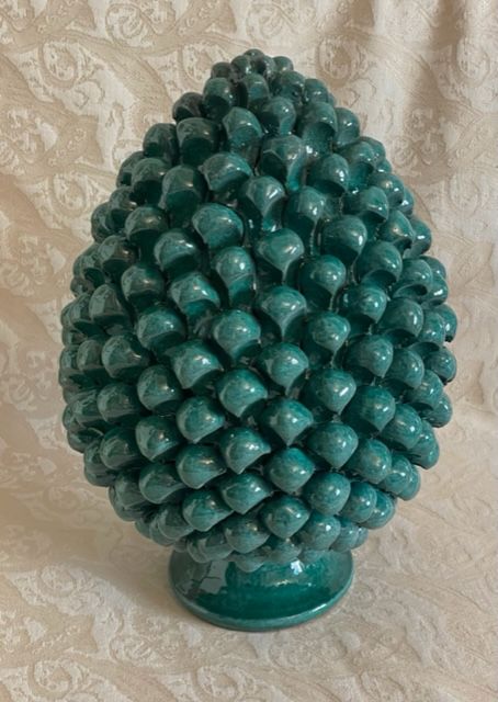 Emerald green pine cone h25